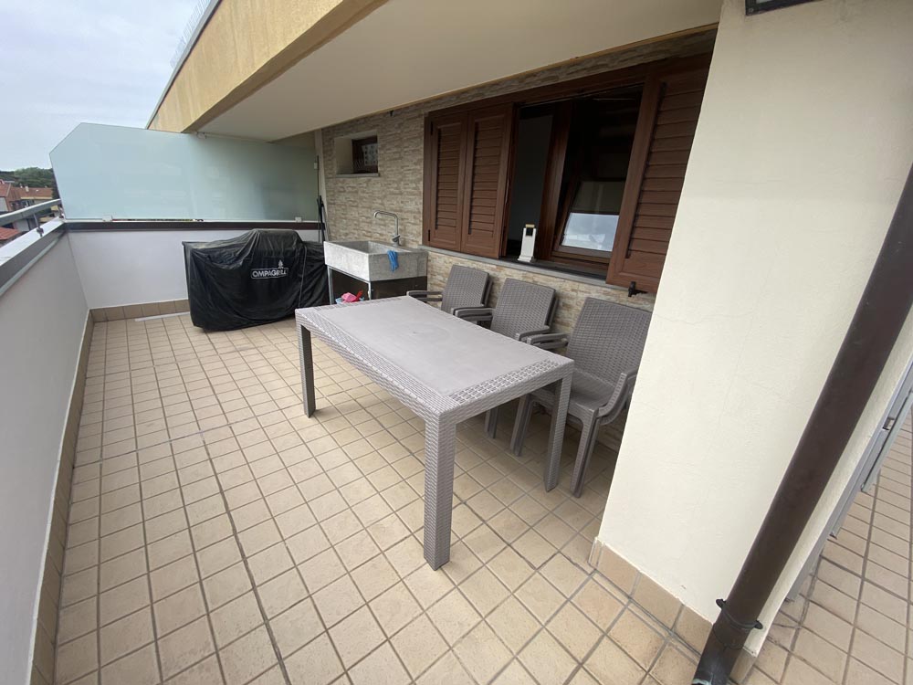 Attico su due livelli Riccione paese