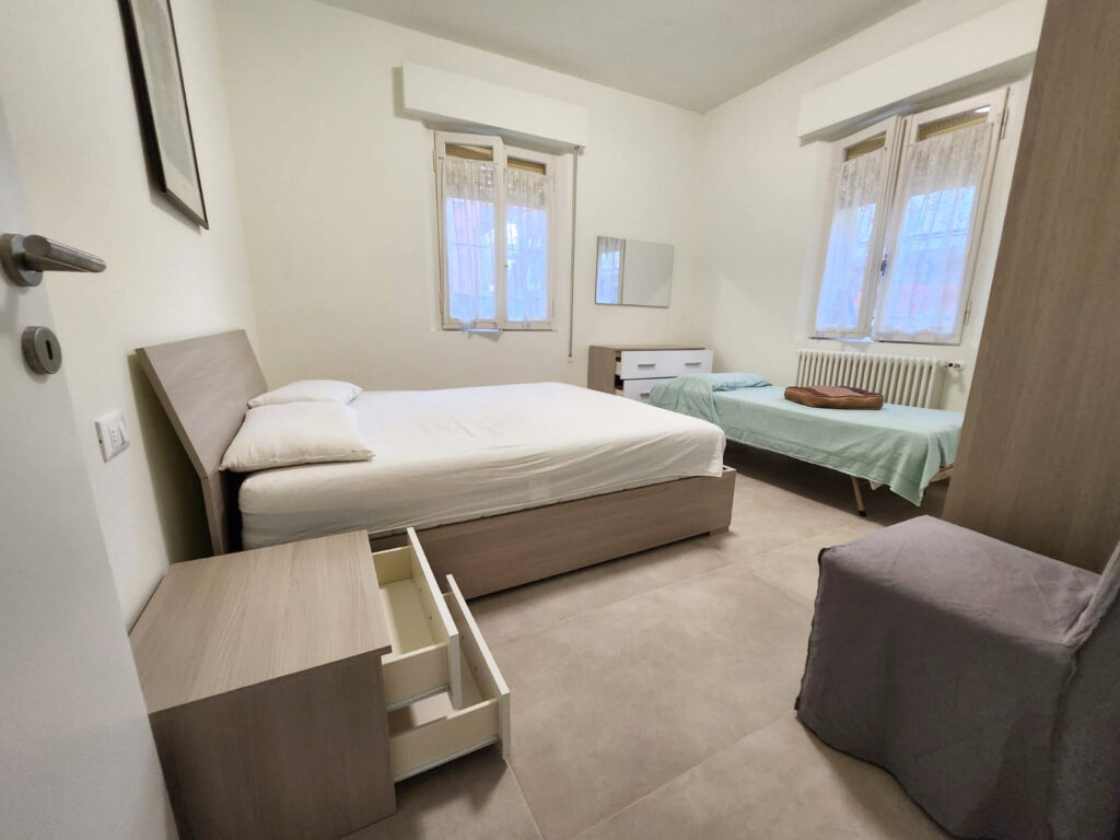 Ampio appartamento in bifamiliare a 50 mt dal mare