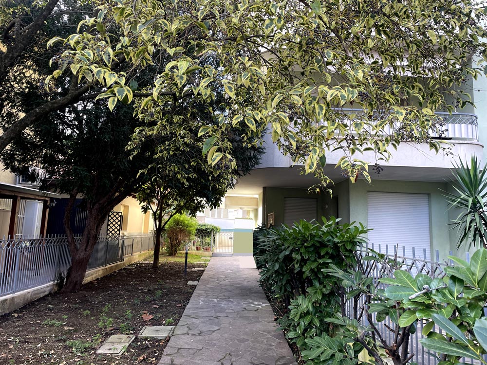 Nel cuore di Riccione Paese trilocale con garage