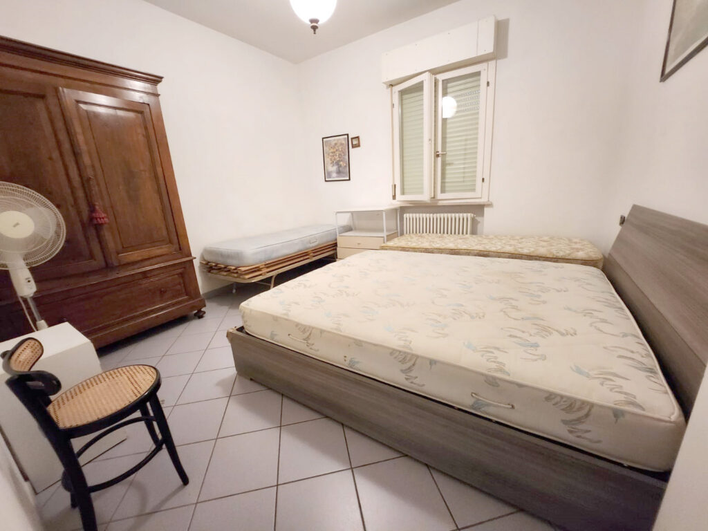 Ampio appartamento in bifamiliare a 50 mt dal mare