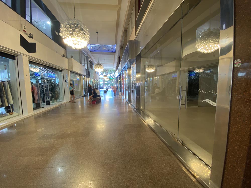 Negozio Riccione Ceccarini mare